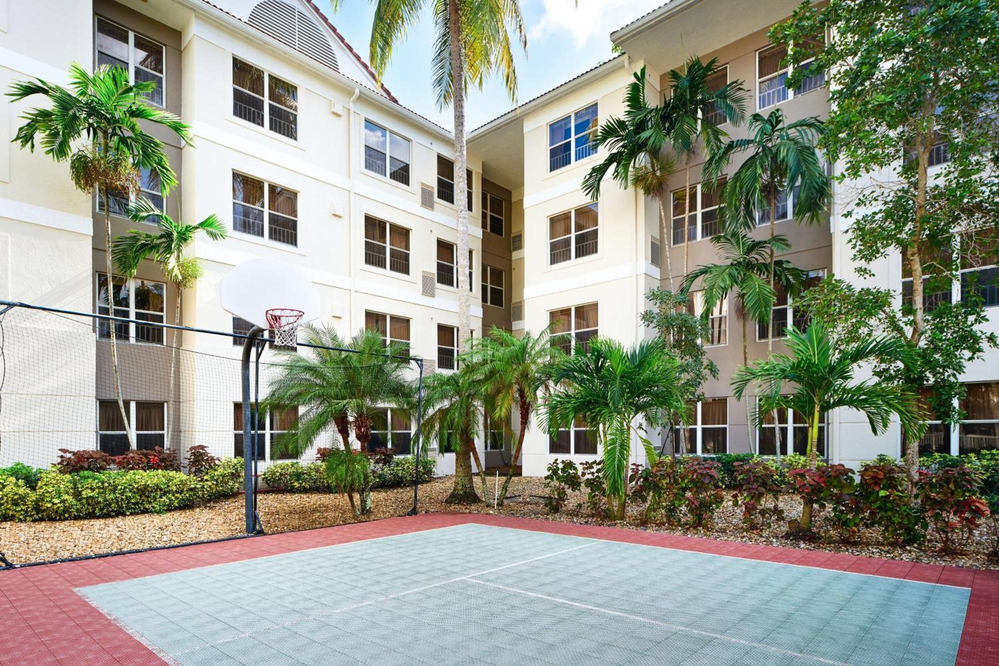 Residence Inn Fort Lauderdale Plantation Exterior photo